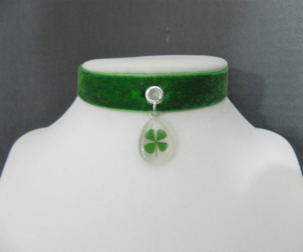 Lucky Charms Choker