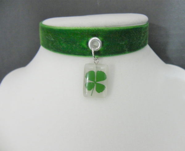 Lucky Charms Choker
