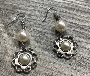 Flower Power Earrings